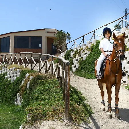 Il Parco Degli Ulivi 4*
